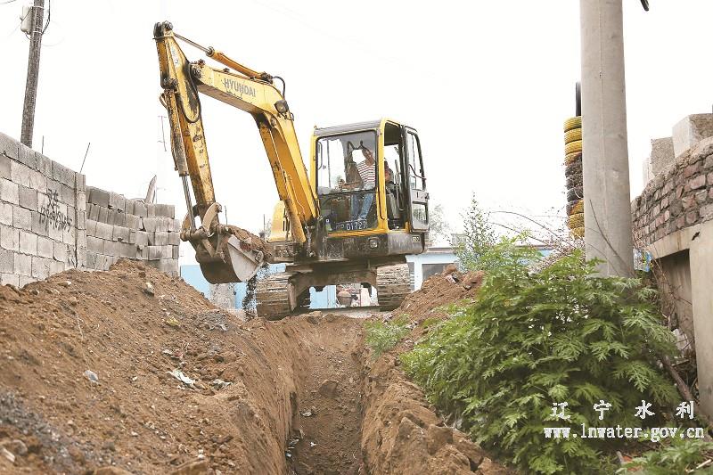 葫芦岛市连山区加快实施农村饮水安全工程